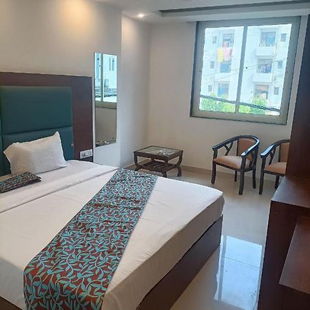 Hotel Tark Inn Near Igi Airport New Delhi Extérieur photo