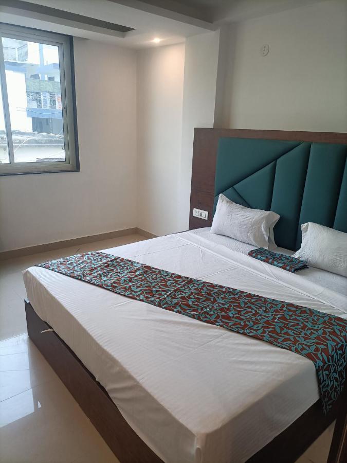 Hotel Tark Inn Near Igi Airport New Delhi Extérieur photo