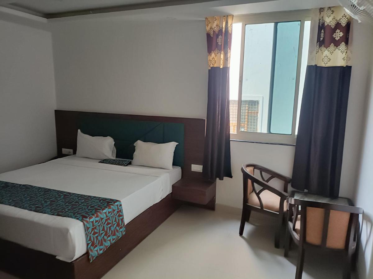 Hotel Tark Inn Near Igi Airport New Delhi Extérieur photo