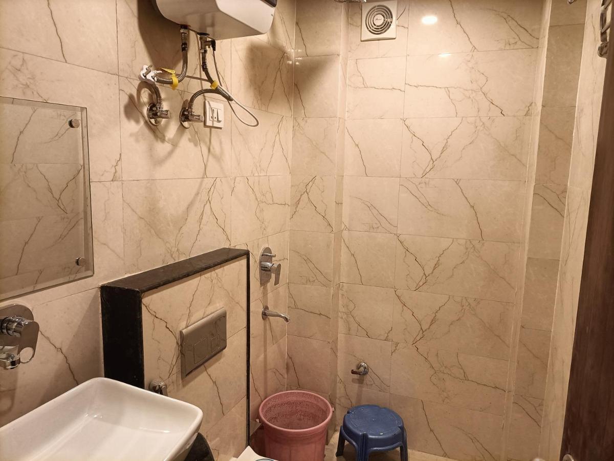 Hotel Tark Inn Near Igi Airport New Delhi Extérieur photo