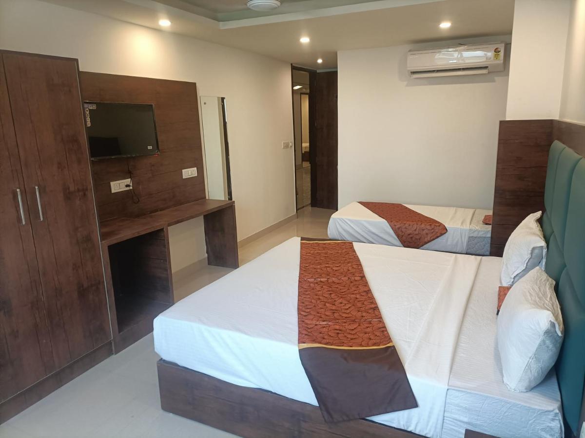 Hotel Tark Inn Near Igi Airport New Delhi Extérieur photo