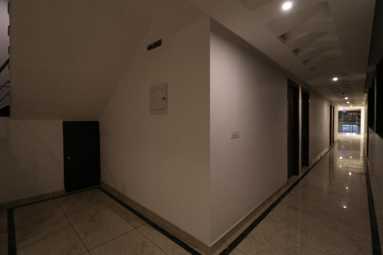 Hotel Tark Inn Near Igi Airport New Delhi Extérieur photo